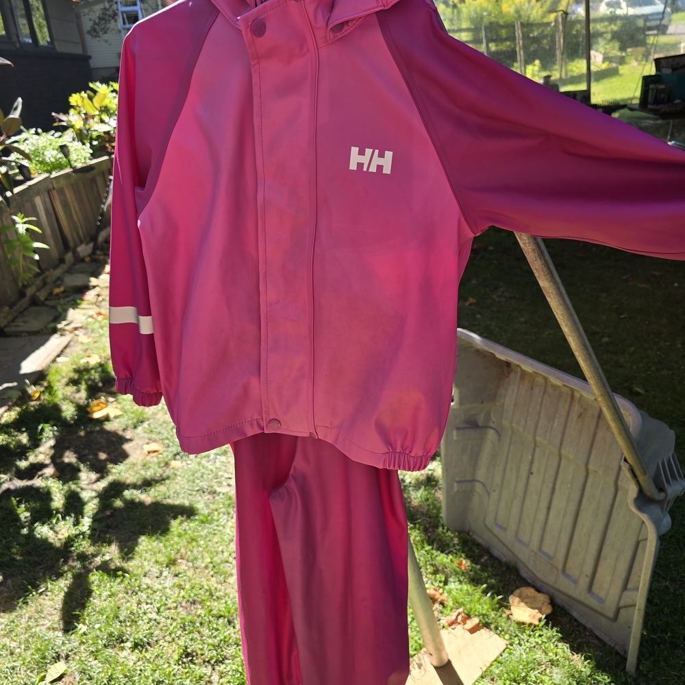 Helly Hansen Pink Rain Jacket and Pants Set